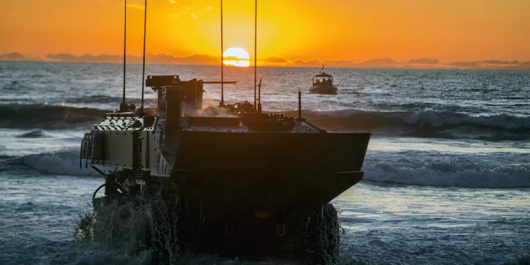 BAE Systems amplía producción de vehículos anfibios para marines de EE. UU.