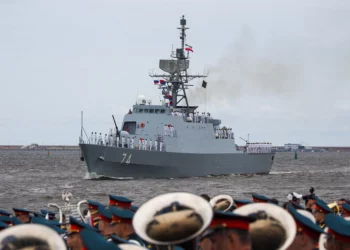 Irán escolta barcos comerciales en el mar Rojo tras ataques a Israel