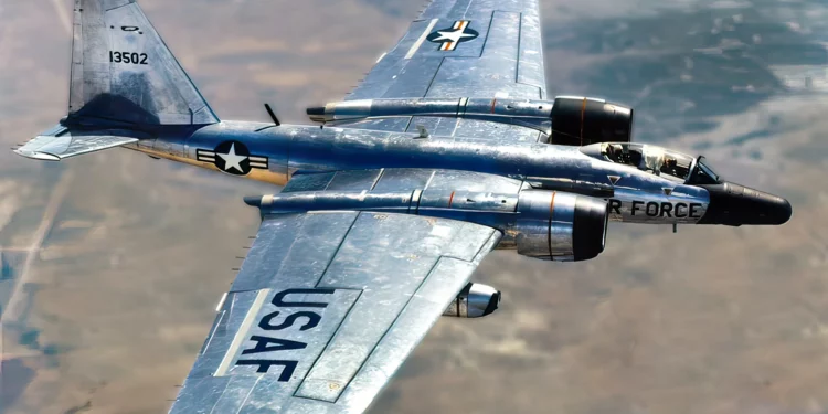 El bombardero Martin B-57 Canberra sigue volando después de 70 años