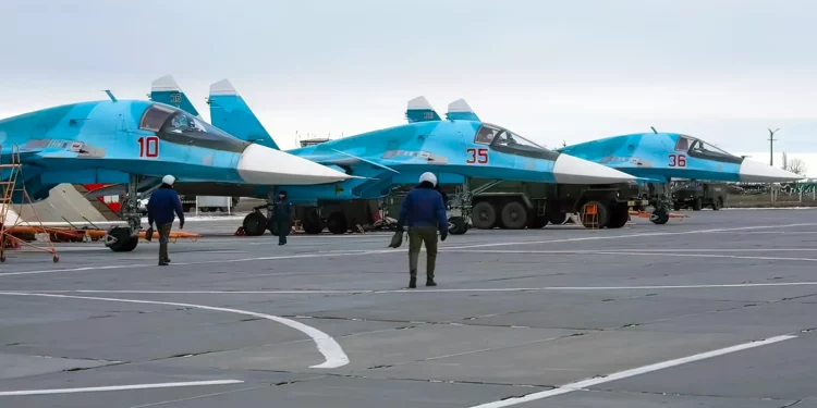 Drones ucranianos cazan a los cazabombarderos rusos en Rusia