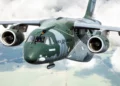 Embraer lidera debate sobre defensa aérea de la Amazonía en FIDAE 2024