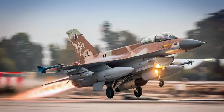 Israel en alerta máxima: Cazas listos para defensa y ataque