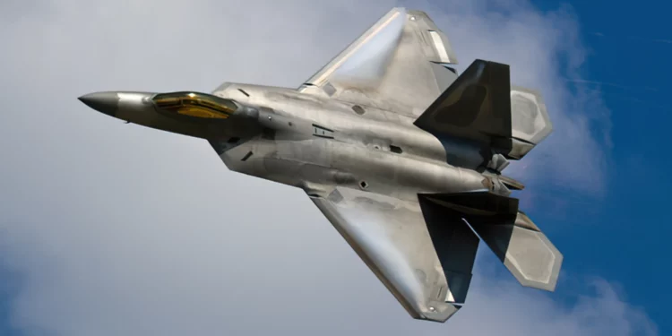 Dar a Israel el caza furtivo F-22 Raptor