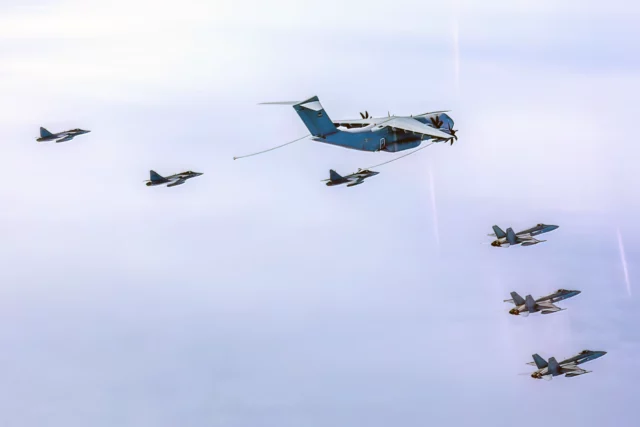 Finlandia y Suecia refuerzan alianzas en maniobras sobre el mar Báltico