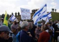 Israel traslada el cruce del norte de Gaza para eludir protestas contra la ayuda
