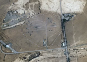 Imagen satelital confirma que Israel dañó radar del S-300 en Irán