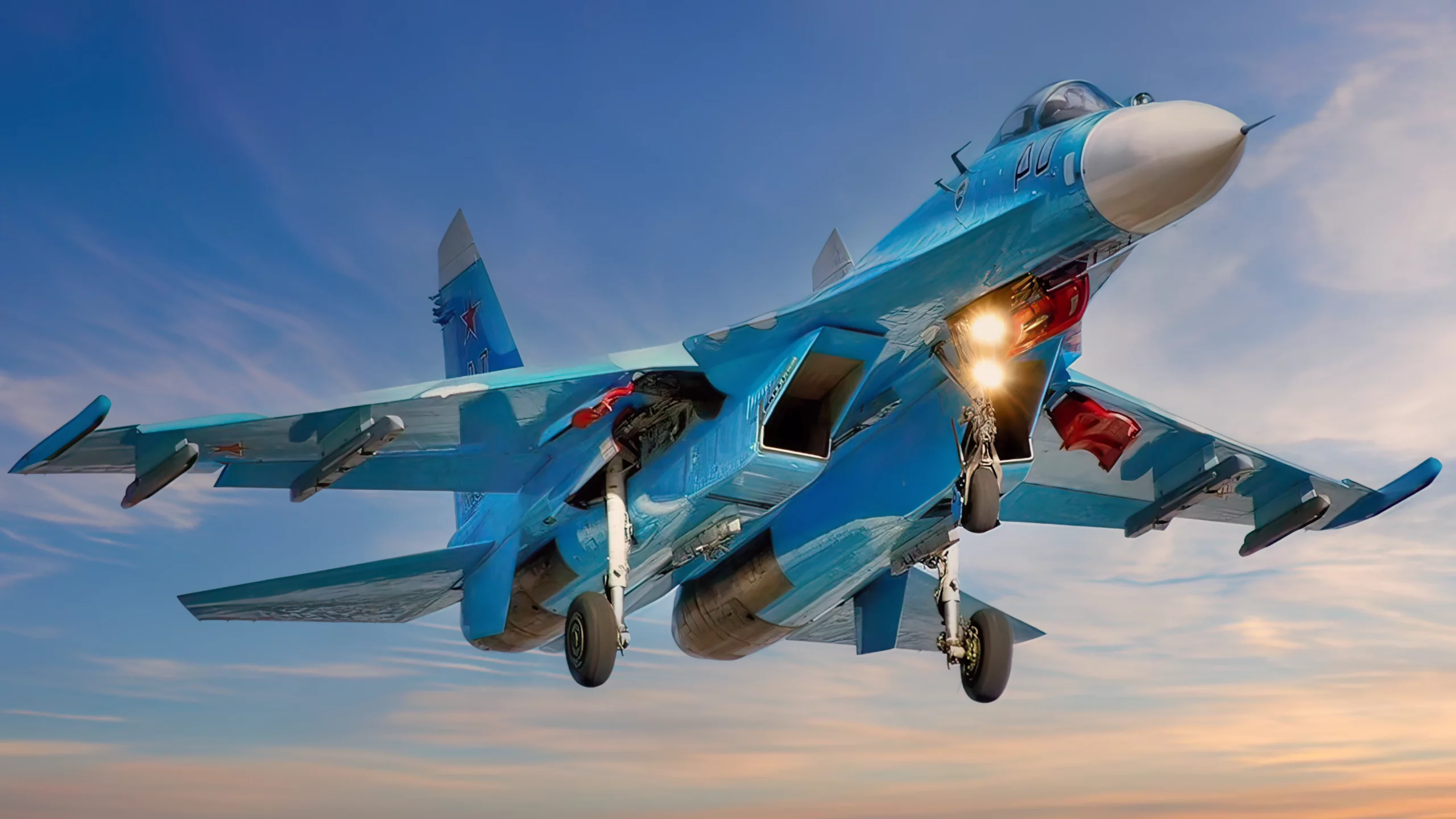 Piloto ruso de SU-27 intenta derribar avión espía británico cerca de Ucrania