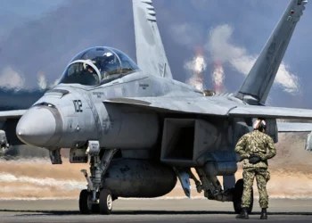 La Marina de EE. UU. no puede renunciar al F/A-18 Super Hornet