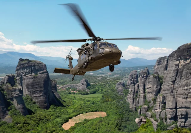 Grecia adquiere 35 helicópteros Black Hawk