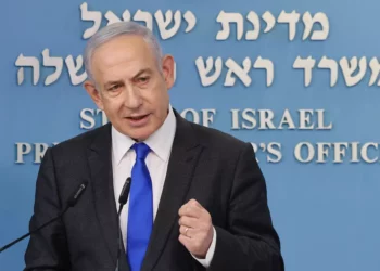 El primer ministro Benjamin Netanyahu habla durante una conferencia de prensa en Jerusalén el 31 de marzo de 2024. (Marc Israel Sellem/Flash90)