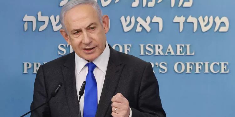 El primer ministro Benjamin Netanyahu habla durante una conferencia de prensa en Jerusalén el 31 de marzo de 2024. (Marc Israel Sellem/Flash90)