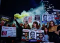 Demonstrators protest calling for the release of Israeli hostages held in the Gaza Strip, in Tel Aviv, March 26, 2024. (Chaim Goldberg/Flash90)