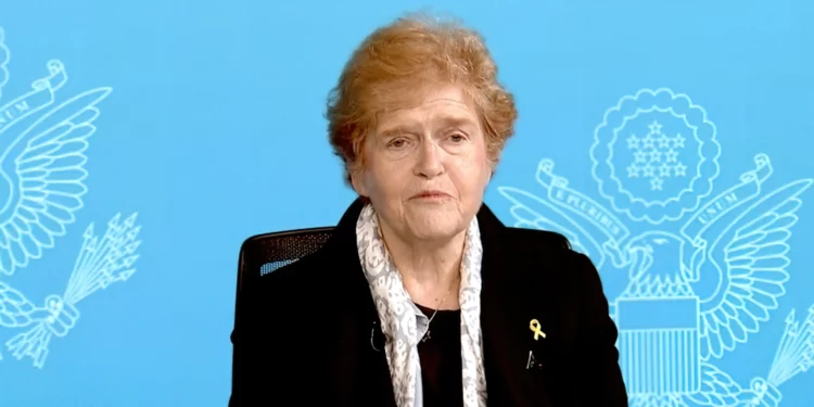 Antisemitismo amenaza a la democracia: afirma Deborah Lipstadt