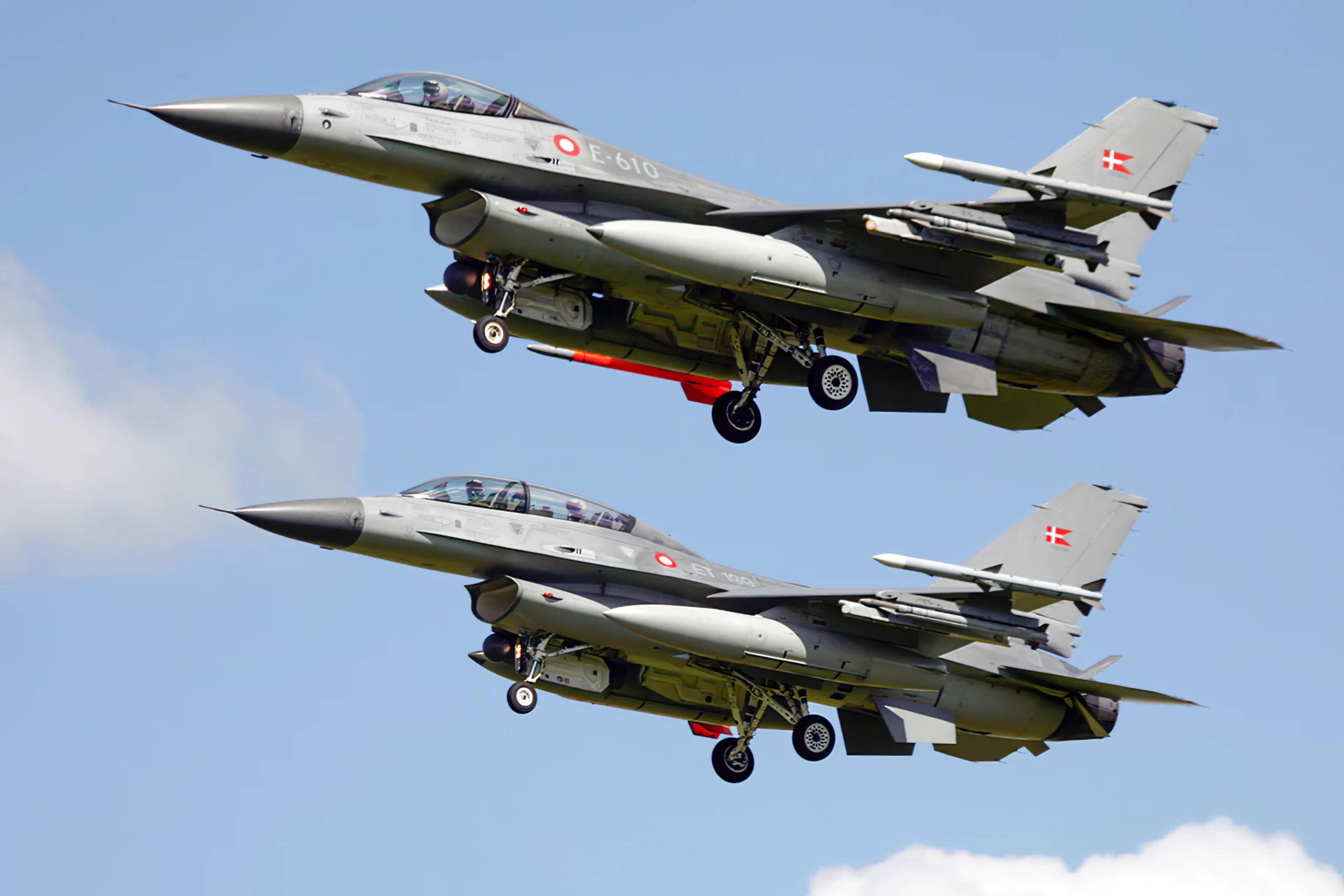 Dinamarca autoriza a Ucrania usar sus F-16 para ataques en Rusia