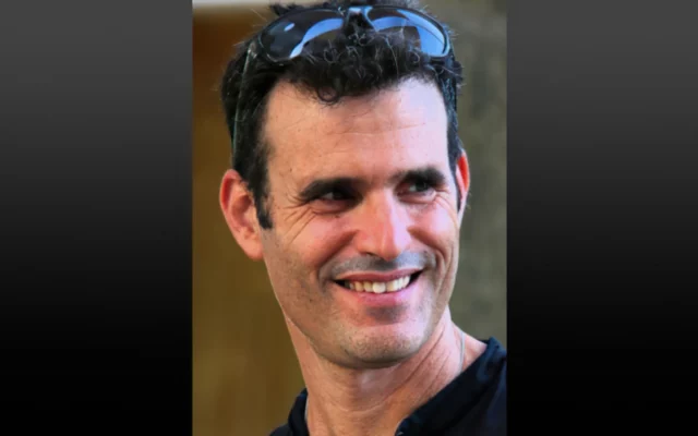 Kibutz Be’eri confirma muerte de Dror Or: Su cuerpo está retenido en Gaza