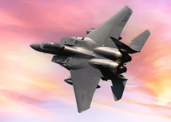 El F-15 Eagle actualizado con el sistema EPAWSS