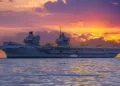 Royal Navy gasta miles de millones en un portaaviones que no funciona