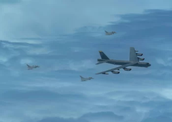 Los B-52H prueban su capacidad de ataque de largo alcance