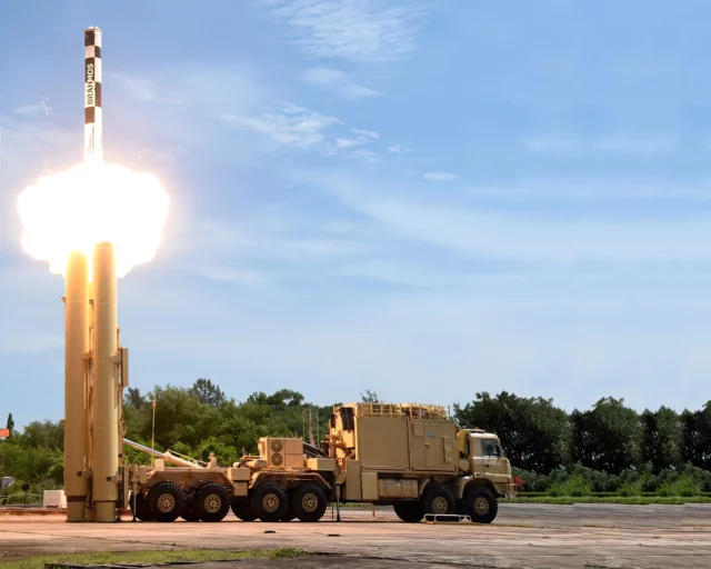 Filipinas prepara prueba del misil de crucero BrahMos