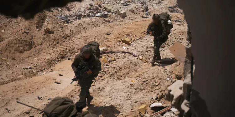 Dos soldados gravemente heridos en el sur de Gaza