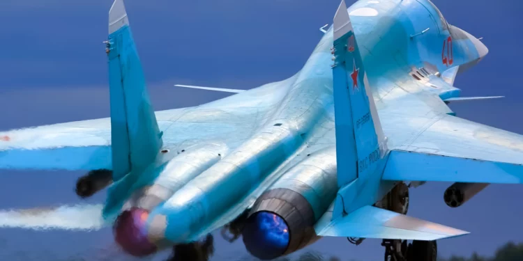 Rusia esconde sus Su-34 en refugios antidrones