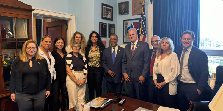 Delegación de residentes del norte de Israel visita la Casa Blanca