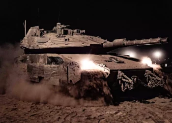 Un tanque israelí operando en la Franja de Gaza, en imágenes publicadas el 5 de junio de 2024. (Fuerzas de Defensa de Israel)