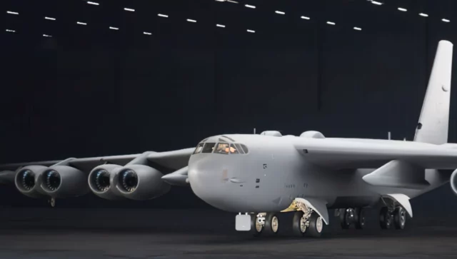 Retraso en la modernización del bombardero B-52J