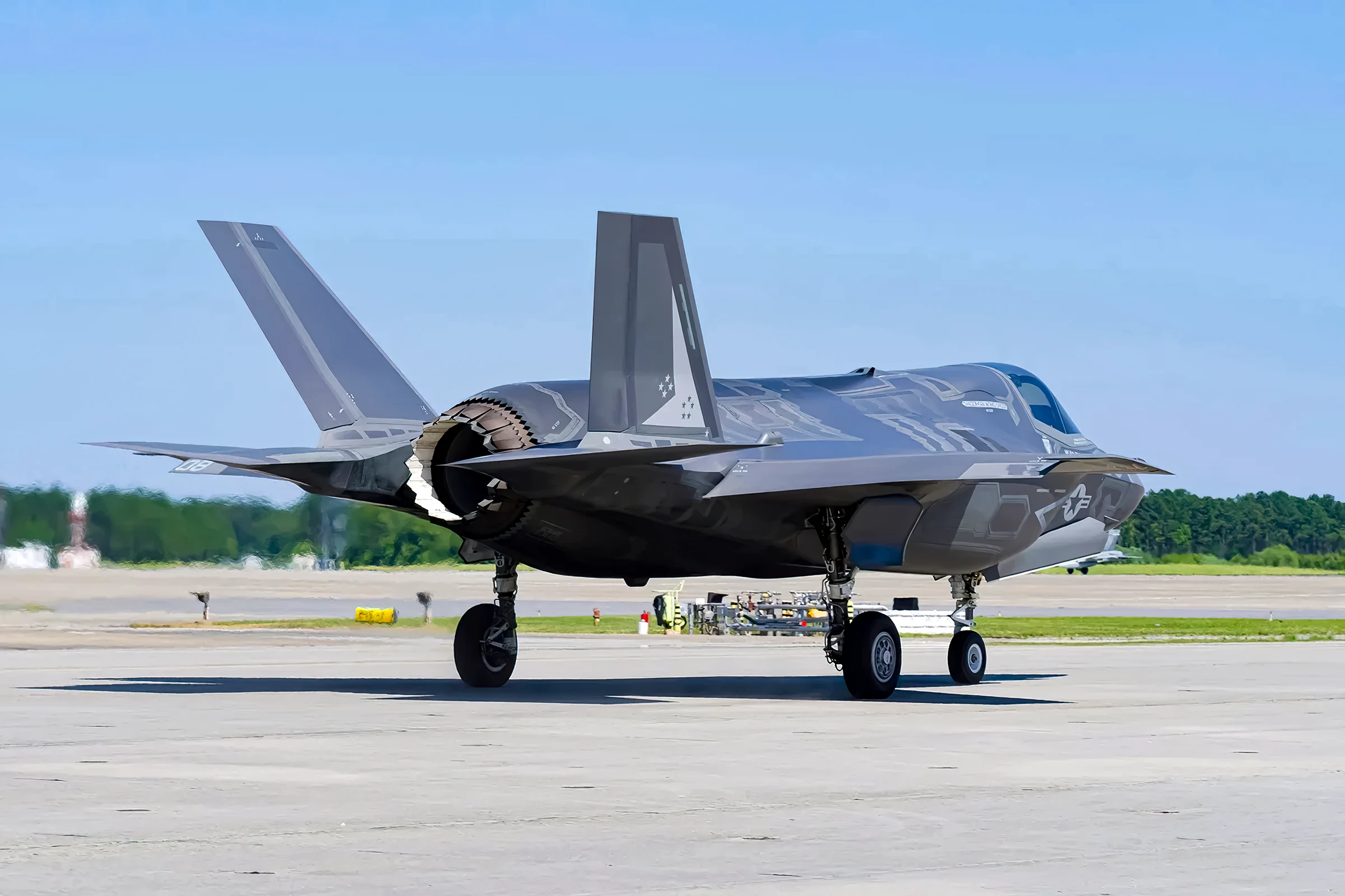 Grecia se suma a la alianza F-35 Lightning II con LOA