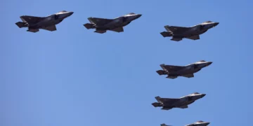 El F-35 regresa con nuevas actualizaciones de software TR-3