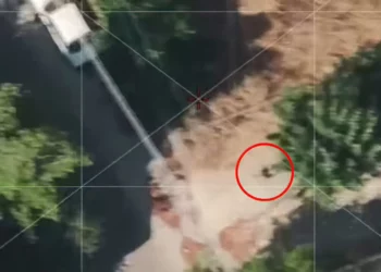 Israel bombardea infraestructuras de Hezbolá en el sur del Líbano