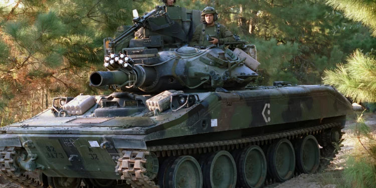 M551 Sheridan: Vehículo blindado ligero que precedió a los Abrams