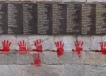 Vandalismo en monumento del Holocausto en París: Tres búlgaros arrestados