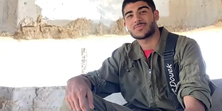 Soldado muere y dos resultan heridos por humos tóxicos en Gaza