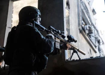 FDI encuentran talleres de armas en la ciudad de Gaza