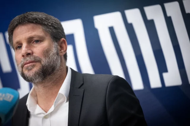 Smotrich exige investigación sobre liberación del jefe de hospital Shifa