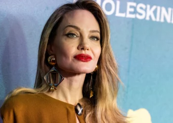 Angelina Jolie asiste a la noche de estreno de The Outsiders en el Teatro Bernard B. Jacobs en la ciudad de Nueva York, Nueva York, EE. UU., el 11 de abril de 2024.
(Crédito de la foto: Reuters/CAITLIN OCHS)