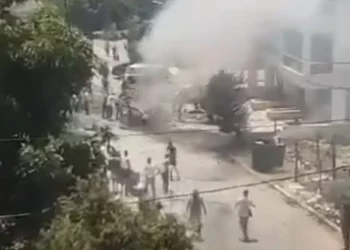 The aftermath of a suspected Israeli strike on a Hezbolá commander in Tyre, July 3, 2024 (Screen grab used in accordance with Clause 27a of the Copyright Law)