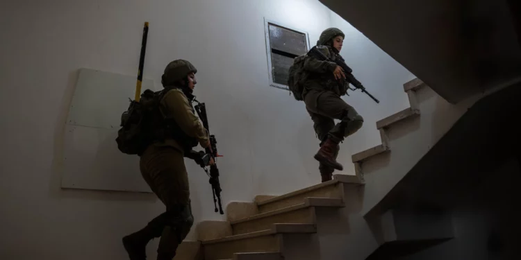 Evacuaciones en ciudad de Gaza en medio de “los más intensos” combates