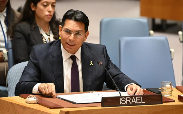 Israel critica al Consejo de Derechos Humanos de la ONU por ceder la palabra a Irán