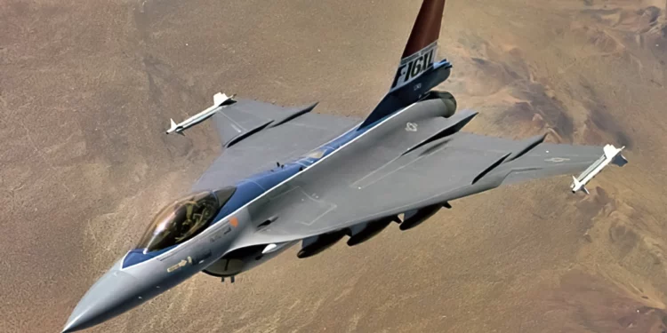 F-16XL: el caza que nunca verá acción en Ucrania