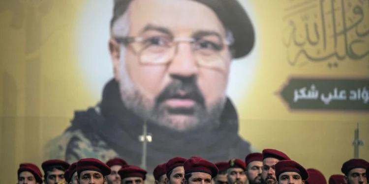 Hezbolá sospecha infiltración tras asesinato de comandante en Beirut