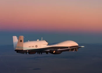 Australia recibe su primer MQ-4C Triton para vigilancia marítima