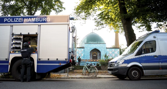 Funcionario iraní dirigía mezquita pro terrorista en Hamburgo