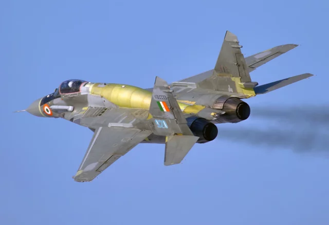 India moderniza sus MiG-29 para suplir el retiro de los MiG-21