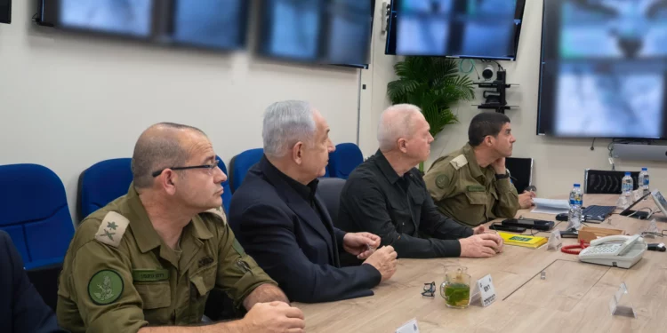 Netanyahu y Gallant dirigen desde “el pozo” combates con Hezbolá