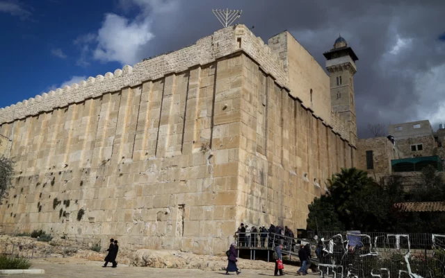 Israel autoriza construcción de dosel en la Tumba de los Patriarcas en Hebrón
