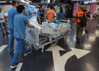 Norte de Israel: hospitales trasladan pacientes a zonas protegidas