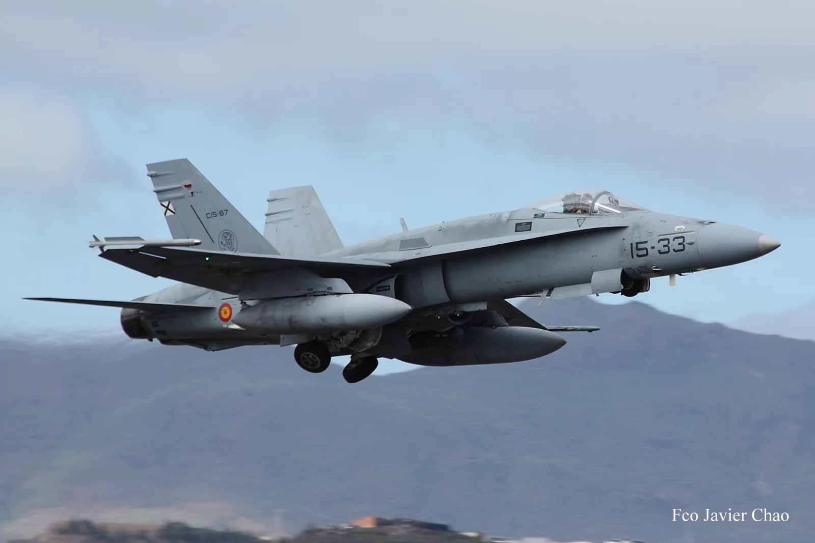 España invertirá 40 M€ en mantener flota de F-18 operativa