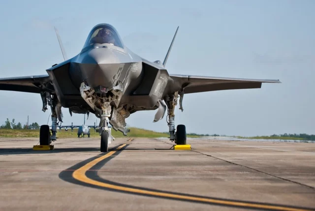 República Checa se une al programa F-35: contrato de $422M